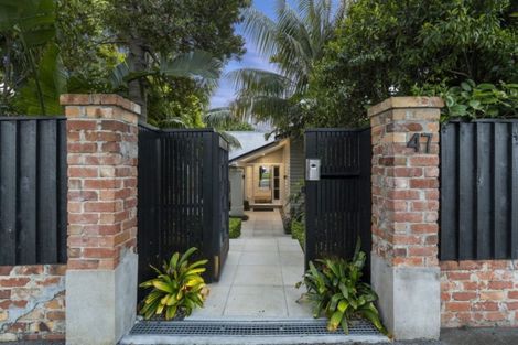 Photo of property in 47 Selwyn Avenue, Mission Bay, Auckland, 1071
