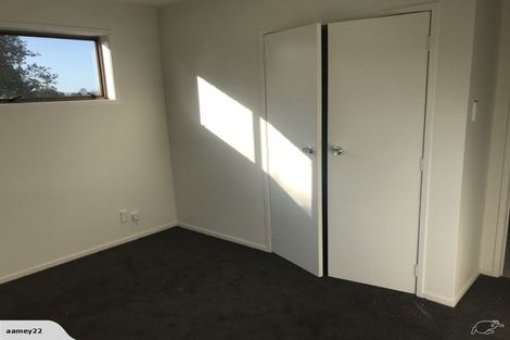 Photo of property in 1/3204 Great North Road, New Lynn, Auckland, 0600