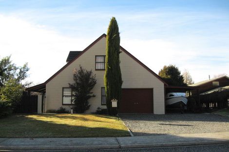 Photo of property in 22 Sargood Drive, Wanaka, 9305