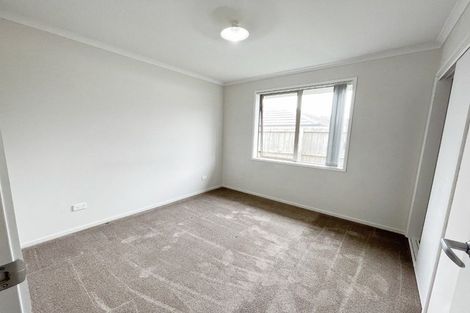 Photo of property in 19 Perla Road, Pukekohe, 2120