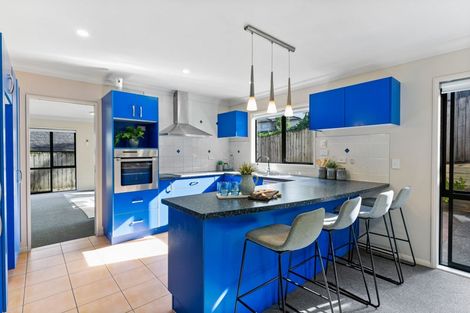 Photo of property in 4 Aldon Lane, The Gardens, Auckland, 2105