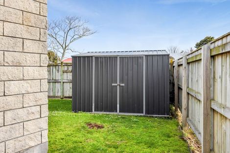 Photo of property in 6 Kamahi Avenue, Hawera, 4610