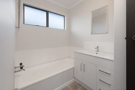 Photo of property in 59a Queen Road, Bellevue, Tauranga, 3110