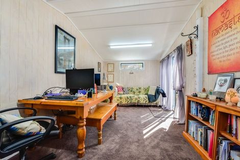 Photo of property in 9 Churchill Avenue, Maeroa, Hamilton, 3200