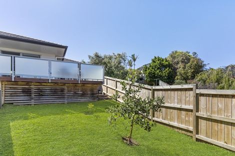 Photo of property in 124a Prince Regent Drive, Half Moon Bay, Auckland, 2012
