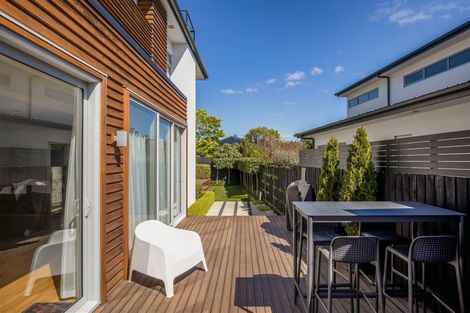 Photo of property in 20a Holmwood Road, Merivale, Christchurch, 8014