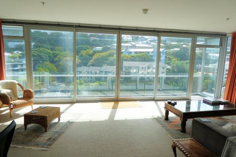 Photo of property in Montreaux Apartments, 8b/164 The Terrace, Wellington Central, Wellington, 6011