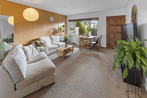 Photo of property in 11 Golf Road, Tahunanui, Nelson, 7011