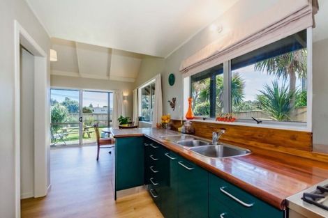 Photo of property in 56 Dixie Street, Te Horo Beach, Otaki, 5581