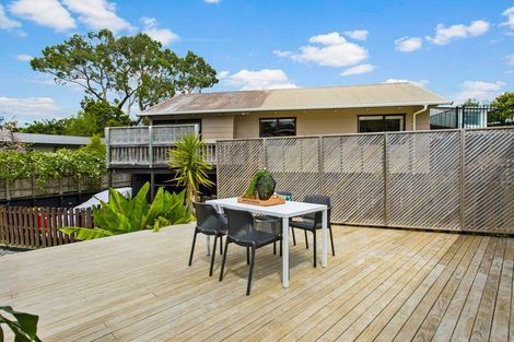 Photo of property in 175c Hibiscus Coast Highway, Red Beach, 0932