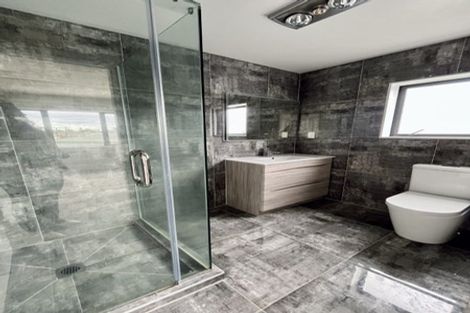 Photo of property in 77a Cargill Street, Papakura, 2110