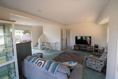 Photo of property in 105 The Tee, Matarangi, Whitianga, 3592