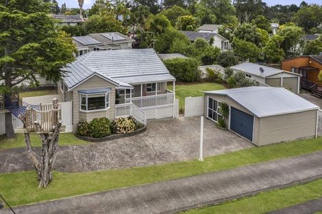 Photo of property in 342 Royal Road, Massey, Auckland, 0614