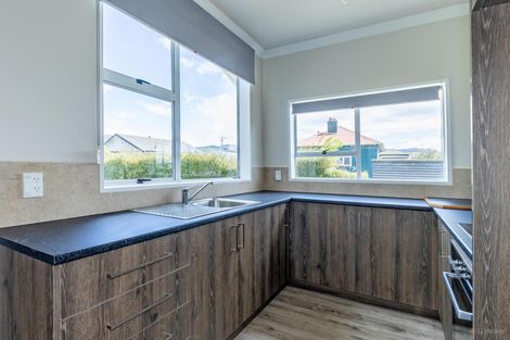 Photo of property in 11 George Street, Waimate, 7924