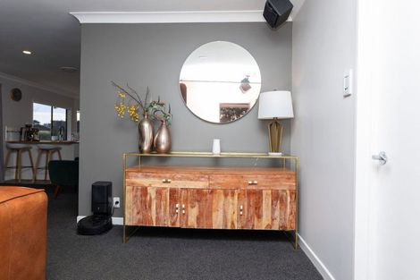 Photo of property in 12 Totaramahonga Road, Dannevirke, 4972