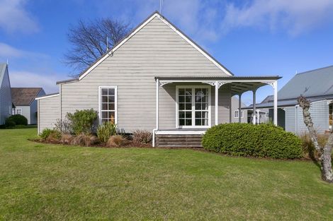 Photo of property in 6/30 Sorrento Drive, Rangatira Park, Taupo, 3330