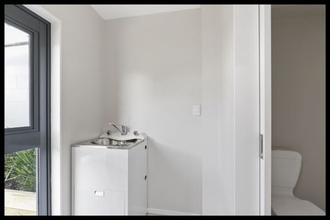 Photo of property in 2/25 Hollies Crescent, Johnsonville, Wellington, 6037