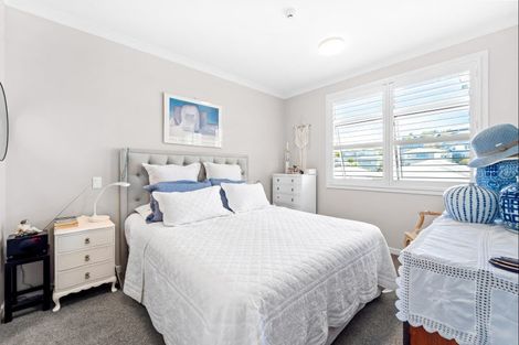 Photo of property in 106 Rewa Rewa Lane, Orewa, 0931