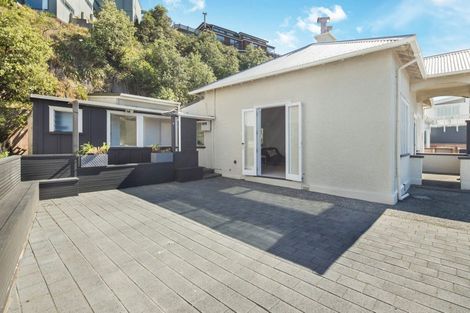 Photo of property in 72 Owhiro Bay Parade, Owhiro Bay, Wellington, 6023