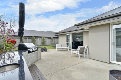 Photo of property in 25a Epsom Drive, Rangiora, 7400