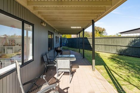 Photo of property in 3 Boundary Road, Waipahihi, Taupo, 3330