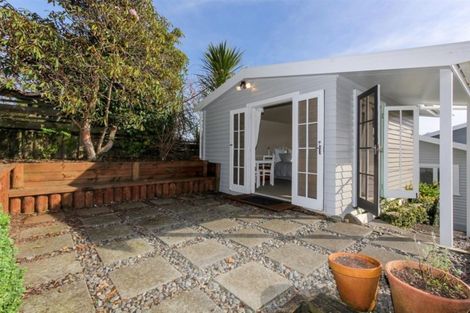 Photo of property in 145 Clawton Street, Westown, New Plymouth, 4310