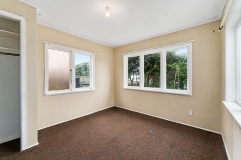 Photo of property in 2 Rupini Street, Otaki Beach, Otaki, 5512