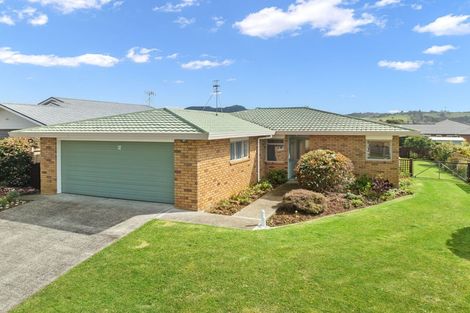 Photo of property in 13 Elm Place, Tikipunga, Whangarei, 0112