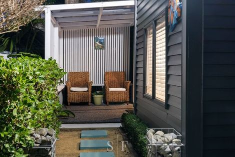 Photo of property in 417 Te Moana Road, Waikanae, 5036