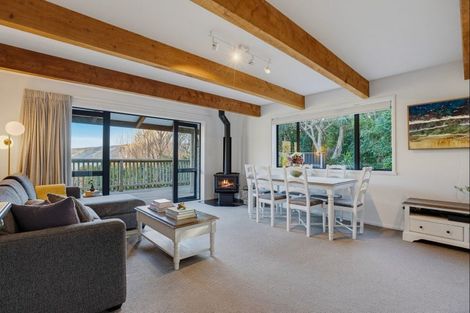 Photo of property in 6888e Christchurch Akaroa Road, Takamatua, 7581
