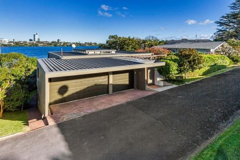 Photo of property in 47 Sylvan Park Avenue, Milford, Auckland, 0620