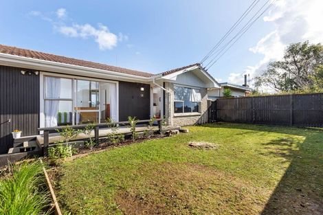 Photo of property in 2/15 Kohiwi Road, Manurewa, Auckland, 2102