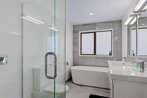 Photo of property in 1 Merivale Lane, Merivale, Christchurch, 8014