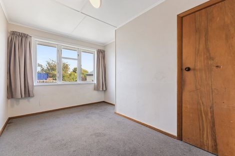 Photo of property in 12 Mattingley Street, Aranui, Christchurch, 8061
