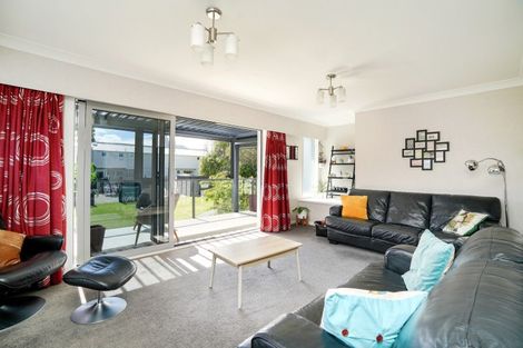 Photo of property in 142 Moana Street, Rosedale, Invercargill, 9810