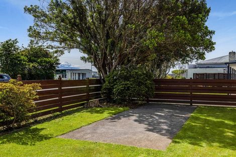 Photo of property in 206 Waihi Road, Hawera, 4610
