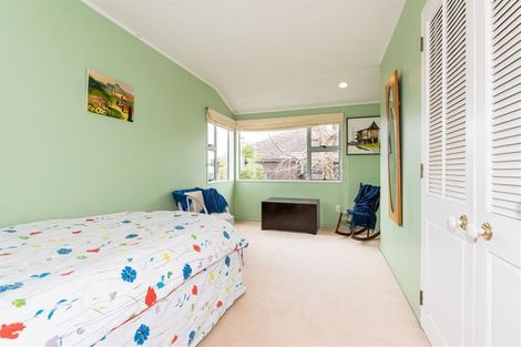 Photo of property in 2/16 Zion Road, Birkenhead, Auckland, 0626
