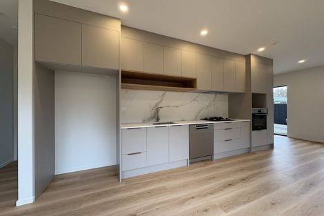 Photo of property in 102c Ennis Avenue, Pakuranga Heights, Auckland, 2010