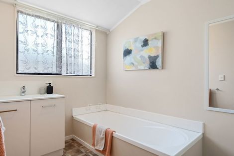 Photo of property in 56 Parkers Road, Tahunanui, Nelson, 7011