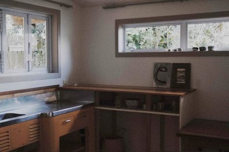 Photo of property in 5 Karioi Crescent, Raglan, 3225