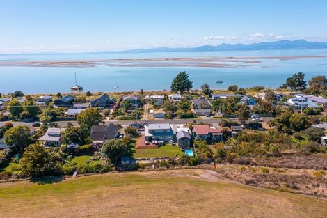 Photo of property in 74 Trewavas Street, Motueka, 7120