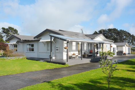 Photo of property in 37 Allan Road, Burgess Park, New Plymouth, 4371