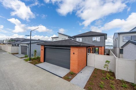 Photo of property in 123 Waituarua Drive, Takanini, Auckland, 2112