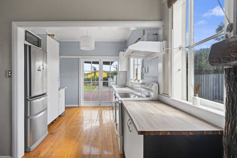 Photo of property in 16 Cranley Street, Dargaville, 0310