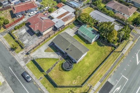 Photo of property in 1 Tabitha Crescent, Henderson, Auckland, 0612