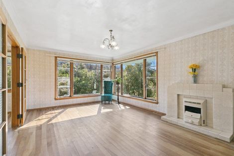 Photo of property in 7 Lyndhurst Road, Tawa, Wellington, 5028