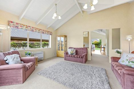 Photo of property in 18 Pippen Court, Henderson, Auckland, 0612