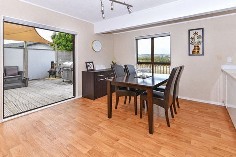 Photo of property in 10 Lorelei Place, Opaheke, Papakura, 2113