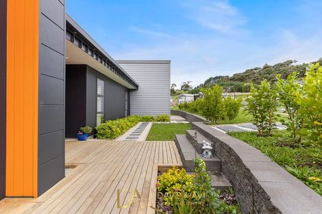 Photo of property in 33 Pukemarino Road, Waimauku, 0812