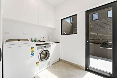 Photo of property in 114 Bramley Drive, Farm Cove, Auckland, 2012